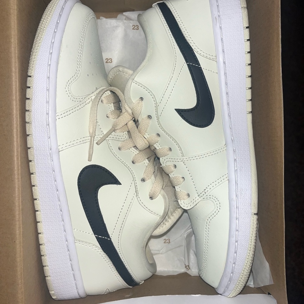 Nike Coconut Milk lows